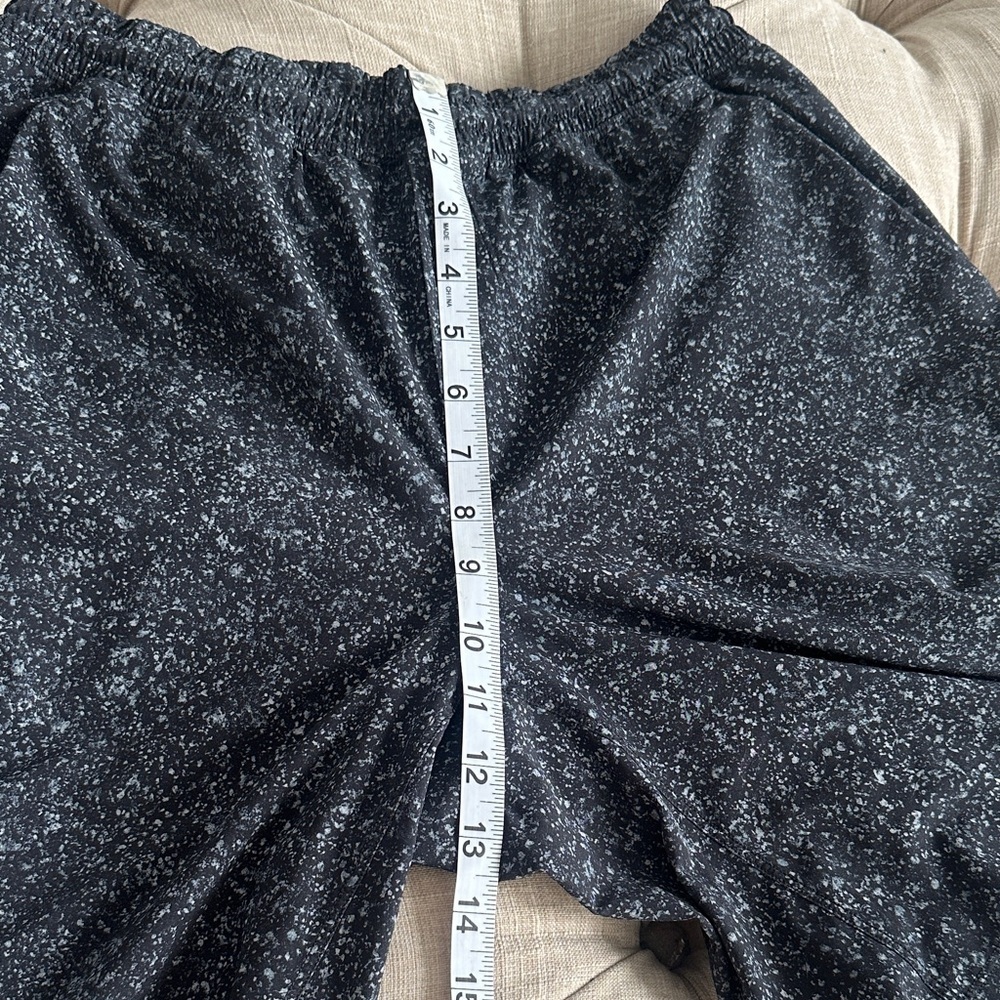 lululemon athletica Black and White Athletic Shorts - Picture 4 of 7